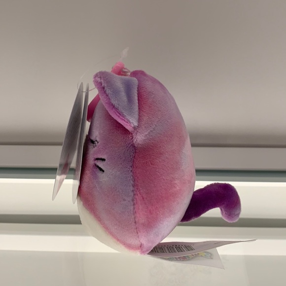 Caeli the purple cat Squishmallow clip! - Picture 4 of 7